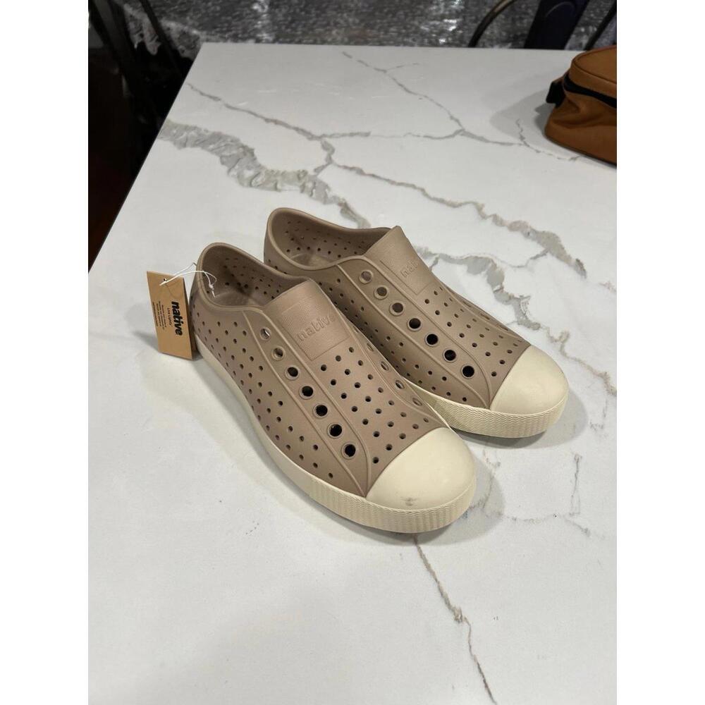 Native Jefferson bone‎ white woman’s 9 nwt